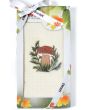Utěrka SWAN 63 vaflová vyšívaná, dárkové balení, hříbek na smetanové, 1 kus 50x70cm