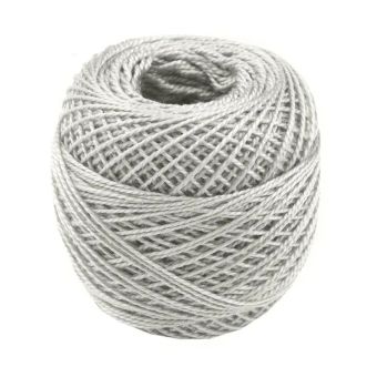 Háčkovací / vyšívací příze PERLOVKA 8112 světle šedá, jednobarevná, 10g/85m