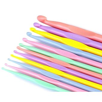 Háčky na háčkování plastové 040235, sada 12 velikostí, 15cm