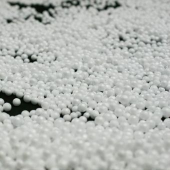 Polystyrenové kuličky - náplň do polštářů a sedacích vaků (více hrubostí)