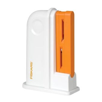 Ostřič nůžek FISKARS 8620, pro praváky i leváky, univerzální