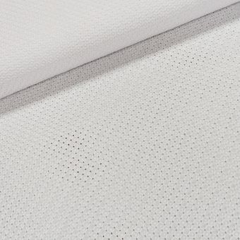 Šatovka MADEIRA Q11072-550, vyšívaná bílá, š.135cm (látka v metráži)