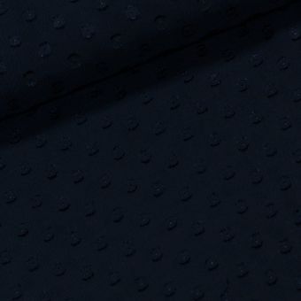 Šatovka polyesterová / šifon tmavě modrá, vytkávané puntíky, š.140cm (látka v metráži)