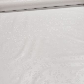 Ubrus PVC s textilním podkladem 5656003, bílý damaškový vzor listů, š.140cm (metráž)