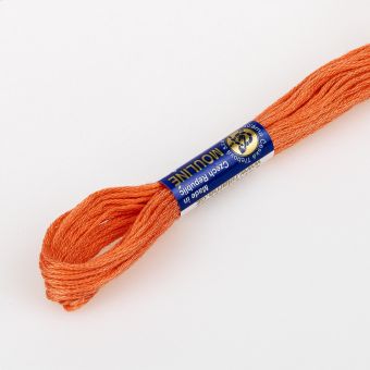 Vyšívací příze MOULINE / MULINKA 2372 lososová oranžová, jednobarevná, 2g/8m