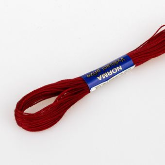 Vyšívací příze NORMA / BAVLNKA 3282 tmavě červená, jednobarevná, 1,5g/15m