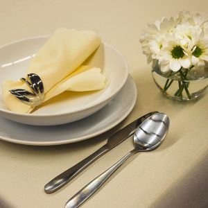 Nešpinivý / teflonový látkový ubrus UNI 0377 KRÉMOVÁ, (více rozměrů)