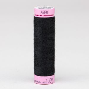 Univerzální šicí nit Amann ASPO 120 polyesterová, kávově černá 1050, návin 100m 