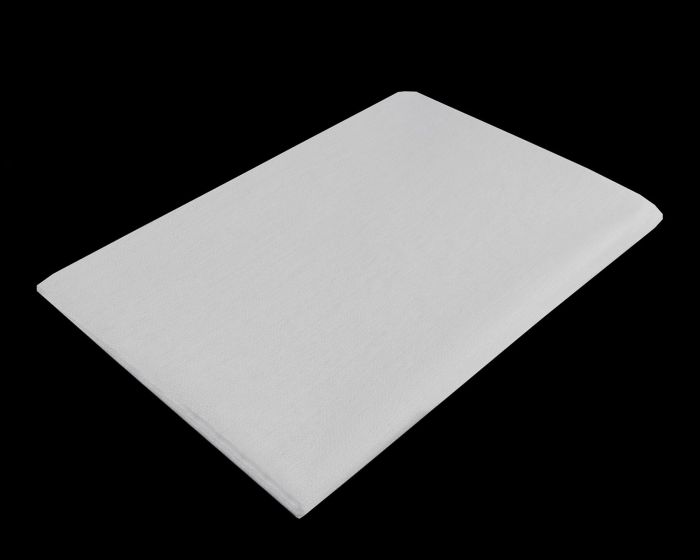 Vlizelín 350399 jednostranně lepící / nažehlovací, jemný, bílý (šedý nádech), š. 100cm, 20+15g/m2 (látka v metráži)