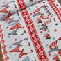 Bavlněné plátno vánoční / štola na metráž 703023, skřítci, červeno-šedá, š. 50cm (látka v metráži)