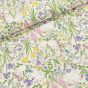 Směsové plátno 102530.1254.655, králíci v jarních květinách, zelená š.140cm (látka v metráži)