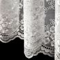 Voálová záclona 124659 vyšívané květy v pruzích, s bordurou, bílá (více výšek, v metráži)