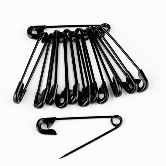 Celokovové spínací špendlíky KOH-I-NOOR 60946/310, černé, délka 28mm, 12 kusů