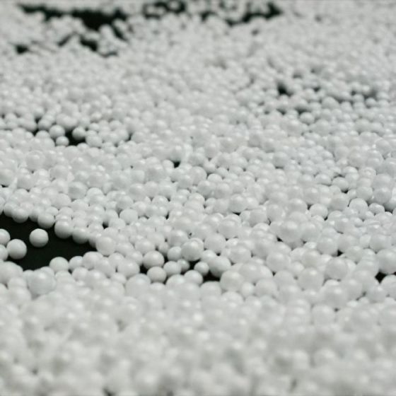 Polystyrenové kuličky - náplň do polštářů a sedacích vaků (více hrubostí)