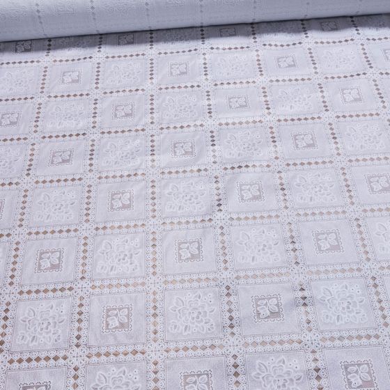 Ubrus PVC TR670 krajkový vzor, růže, bílá, š.138cm (metráž)