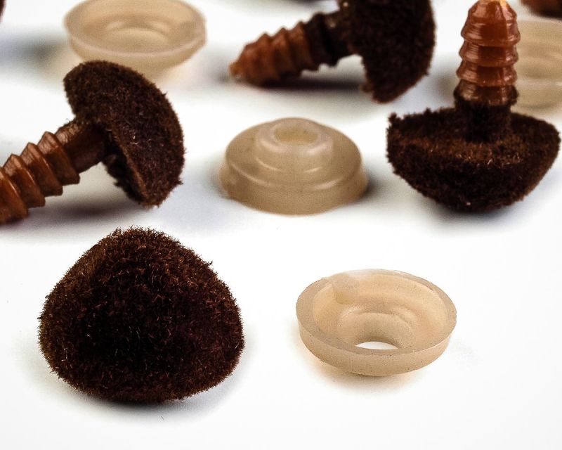 Bezpečnostní nos (čumáček) semišový, jednobarevný hnědý, 13x18mm