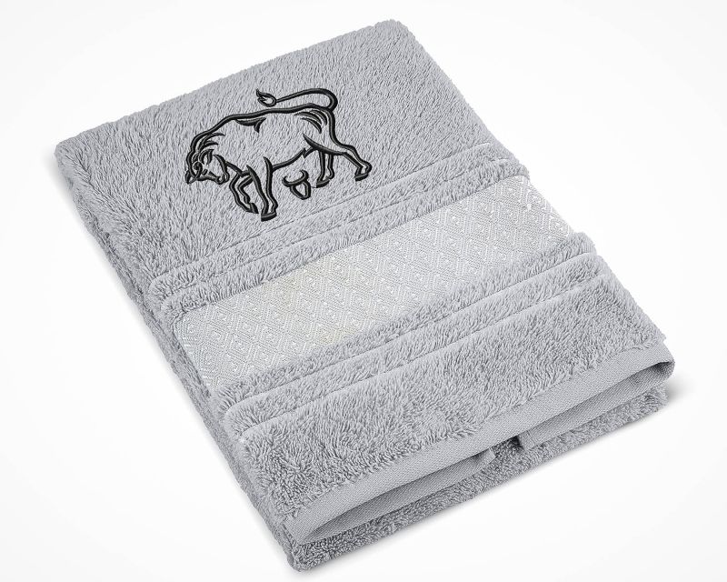Froté ručník S VÝŠIVKOU ZNAMENÍ ZVĚROKRUH BÝK, šedý, 50x100cm