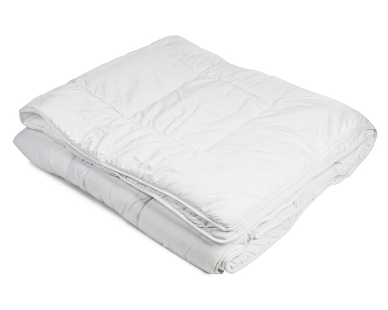 Letní prošívaná přikrývka Dadka STANDARD z dutého vlákna, bílá (více rozměrů, hmotností)