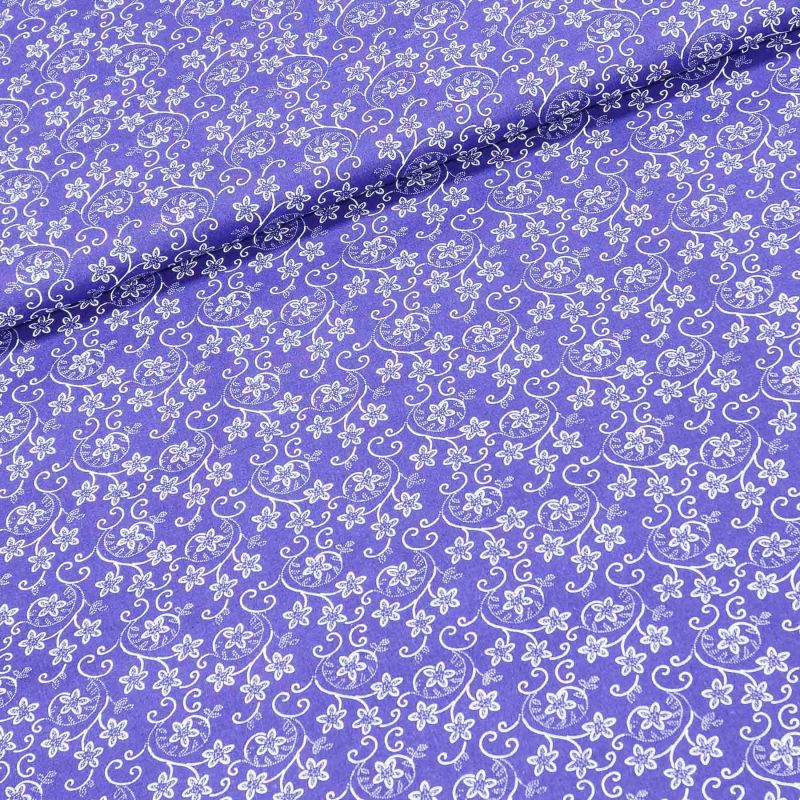 Bavlněné plátno POLO bílé popínavé květinky na modré, š.140cm (látka v metráži)