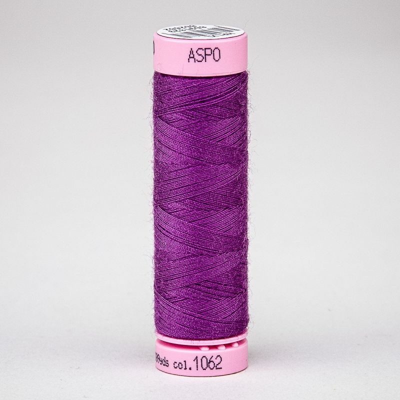 Univerzální šicí nit Amann ASPO 120 polyesterová, fialová 1062, návin 100m 
