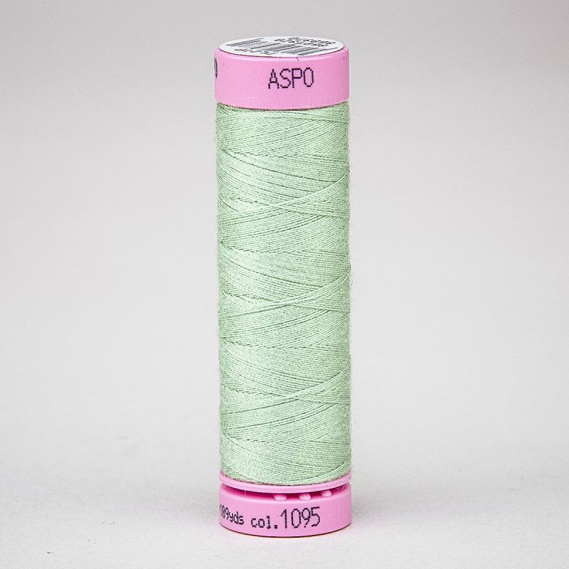 Univerzální šicí nit Amann ASPO 120 polyesterová, pastelově zelená 1095, návin 100m 
