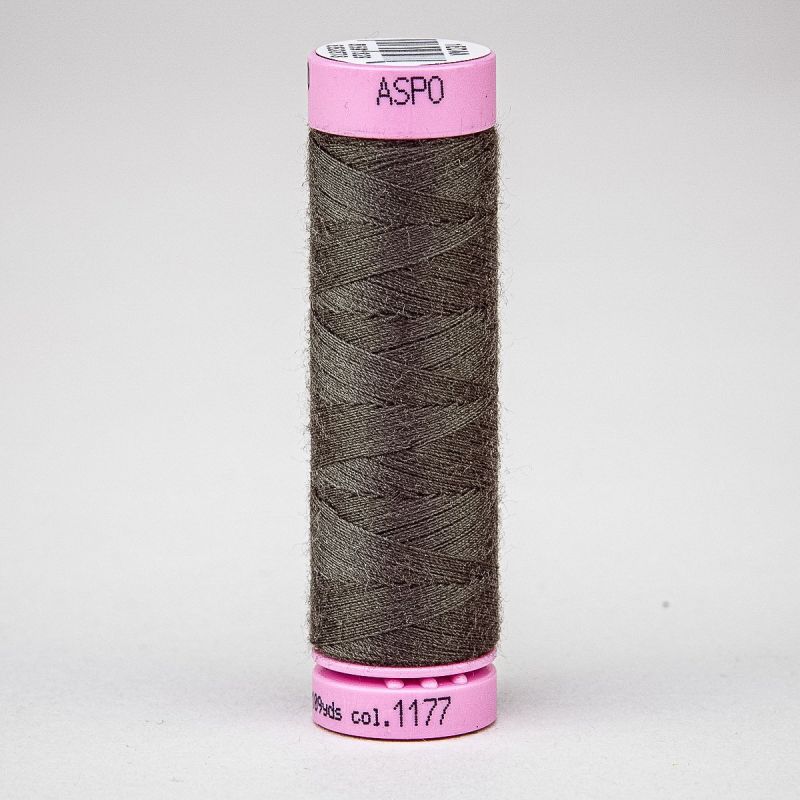 Univerzální šicí nit Amann ASPO 120 polyesterová, tmavě khaki zelená 1177, návin 100m 