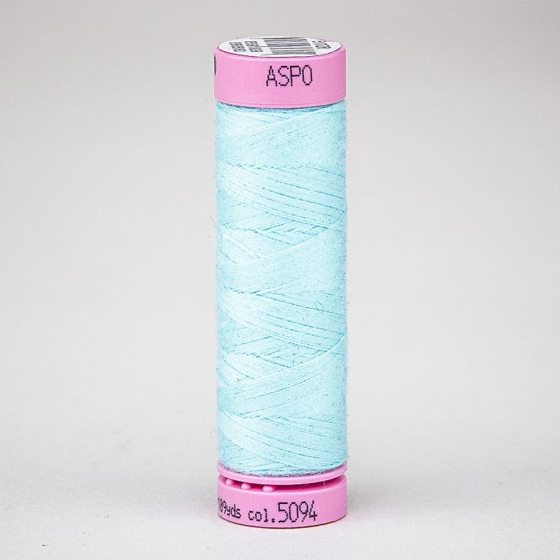 Univerzální šicí nit Amann ASPO 120 polyesterová, světle modrá 5094, návin 100m 