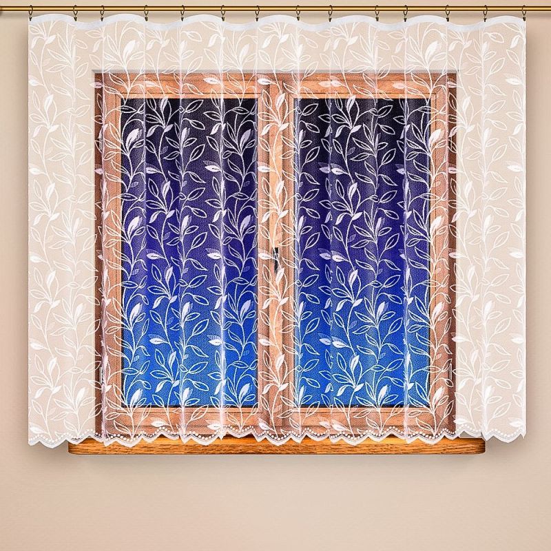 Žakárová záclona KAROLA 4585 popínavé listy, s bordurou, bílá (více výšek, v metráži)