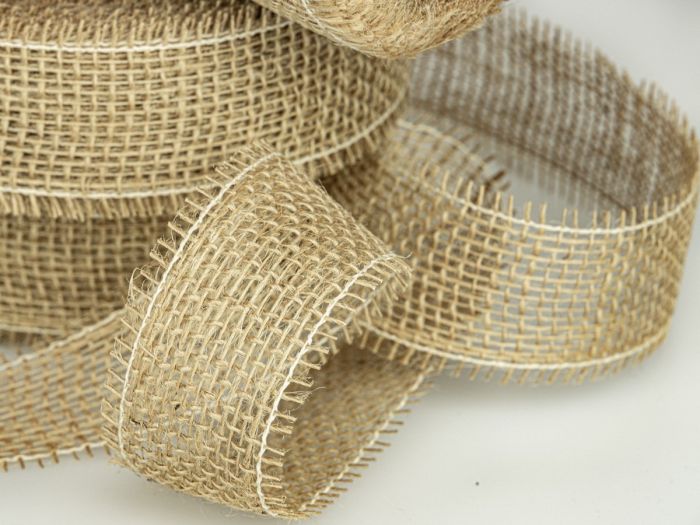 Jutový dekorační pásek, gramáž 211 g/m2, PŘÍRODNÍ REŽNÝ, šířka 4cm (látka v metráži)