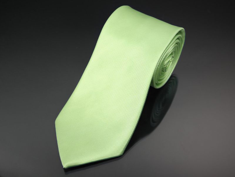 Kravata pánská AMJ jednobarevná KU0006, světle zelená
